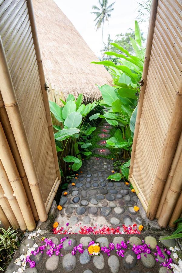 הוילה Karangasem Balikayanas Bamboo House - Miggiell House מראה חיצוני תמונה